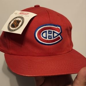 Vintage 90's Montreal Canadiens Snapback Krystal Cap co red. Deadstock.